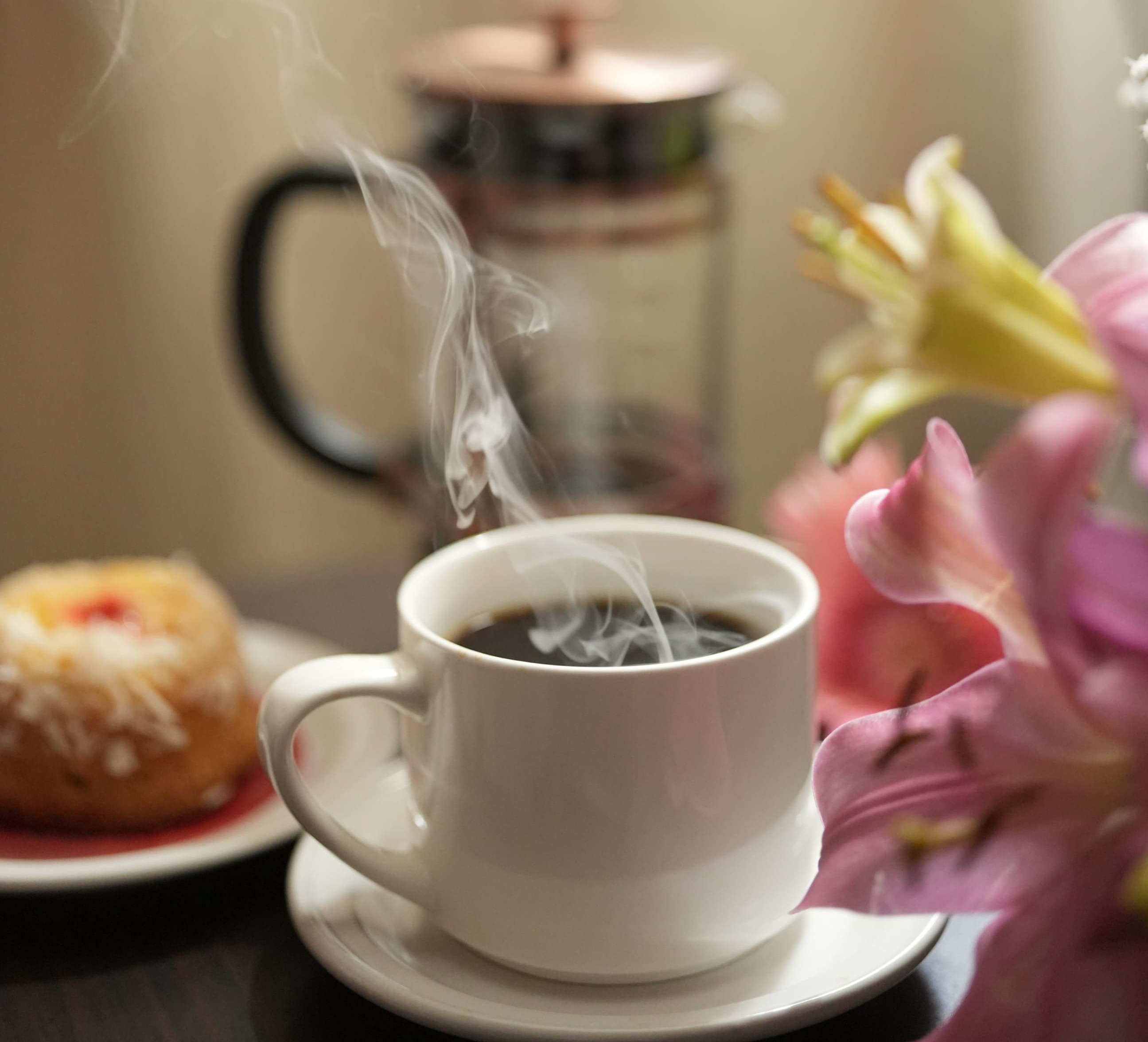 Arábica vs. Robusta: por qué tu taza sabe a lo que sabe